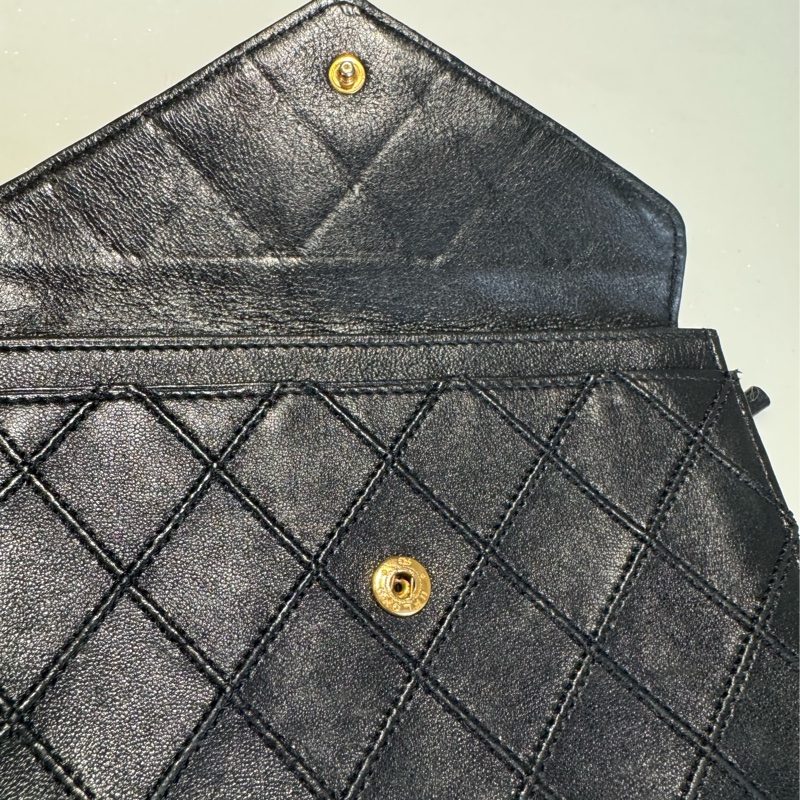 Chanel 外縫線皮夾/中夾-8