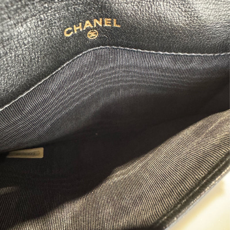 Chanel 外縫線皮夾/中夾-9