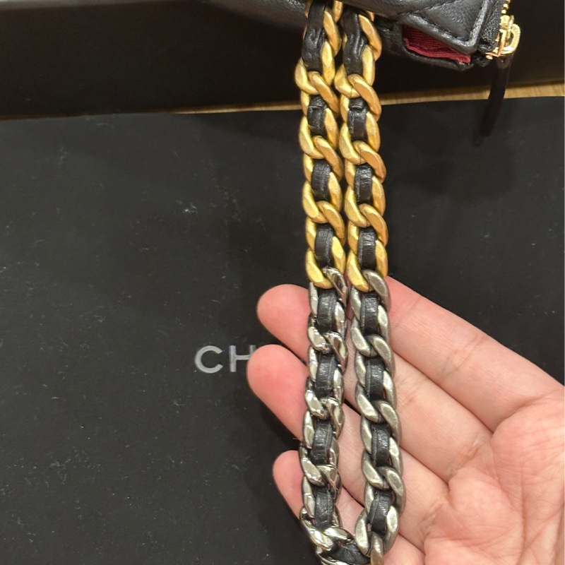 CHANEL 19 手拿包｜可自行加鏈改斜背｜98新-16