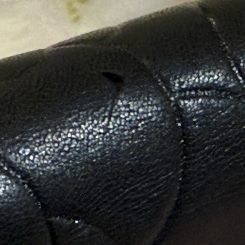 香奈兒山茶花壓紋羊皮長夾-19