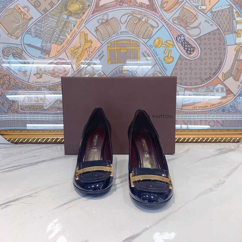 LV/路易威登黑色H金扣方頭高跟鞋,99新,36碼-0