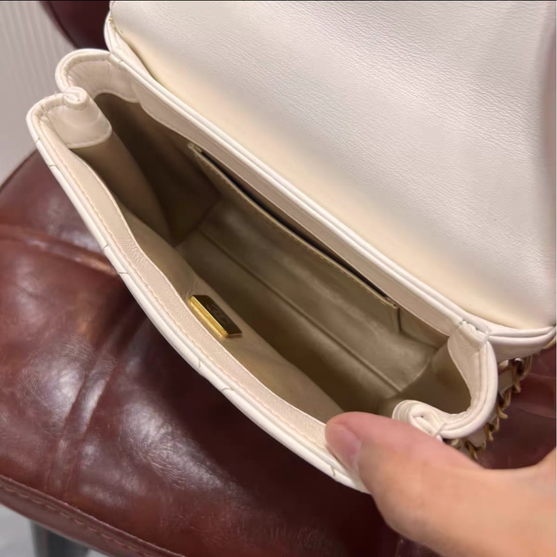 【99%新 ✨ 全新帶膜 全網最低價!】Chanel 方胖子 白金 經典保值 特別款-5