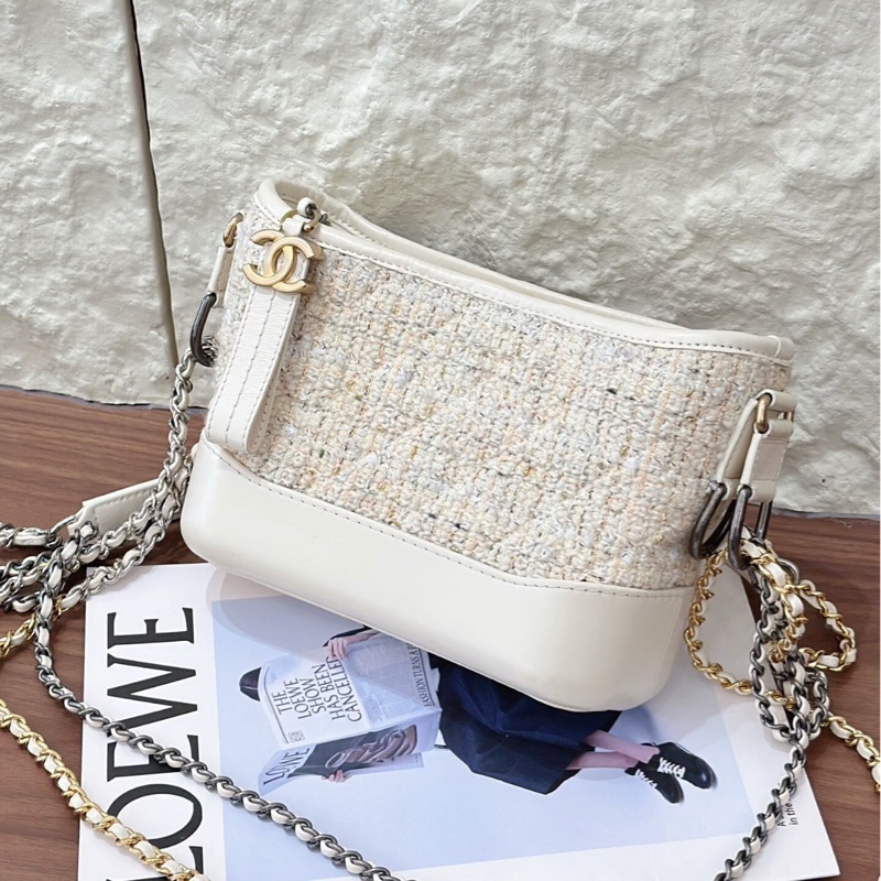 【97%新 ✨ 全網最低價！檢漏價】Chanel 流浪包小號 白色毛呢仙氣飄飄-3