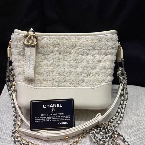 【97%新 ✨ 全網最低價！檢漏價】Chanel 流浪包小號 白色毛呢仙氣飄飄