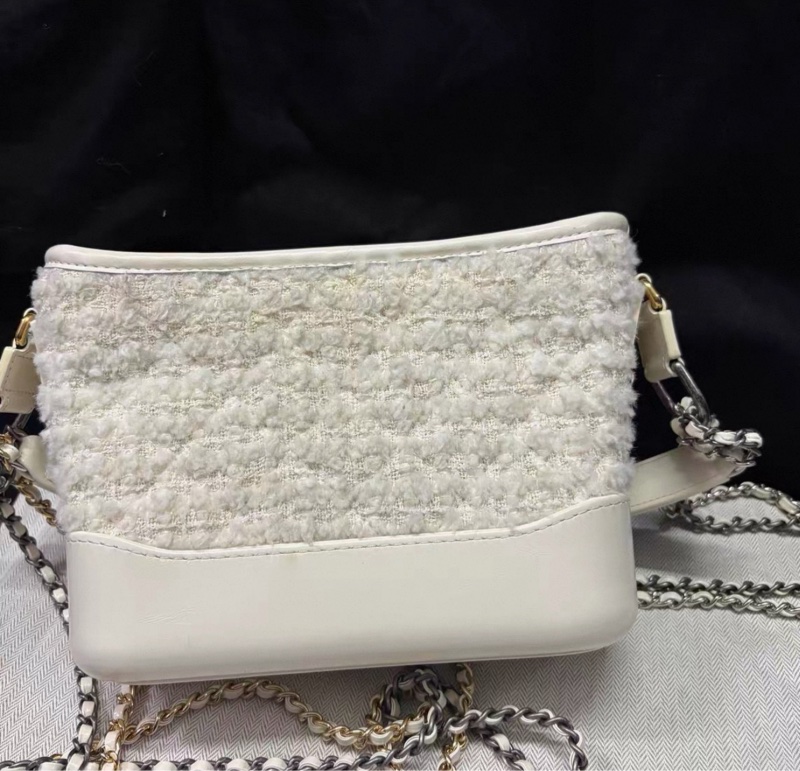 【97%新 ✨ 全網最低價！檢漏價】Chanel 流浪包小號 白色毛呢仙氣飄飄-1