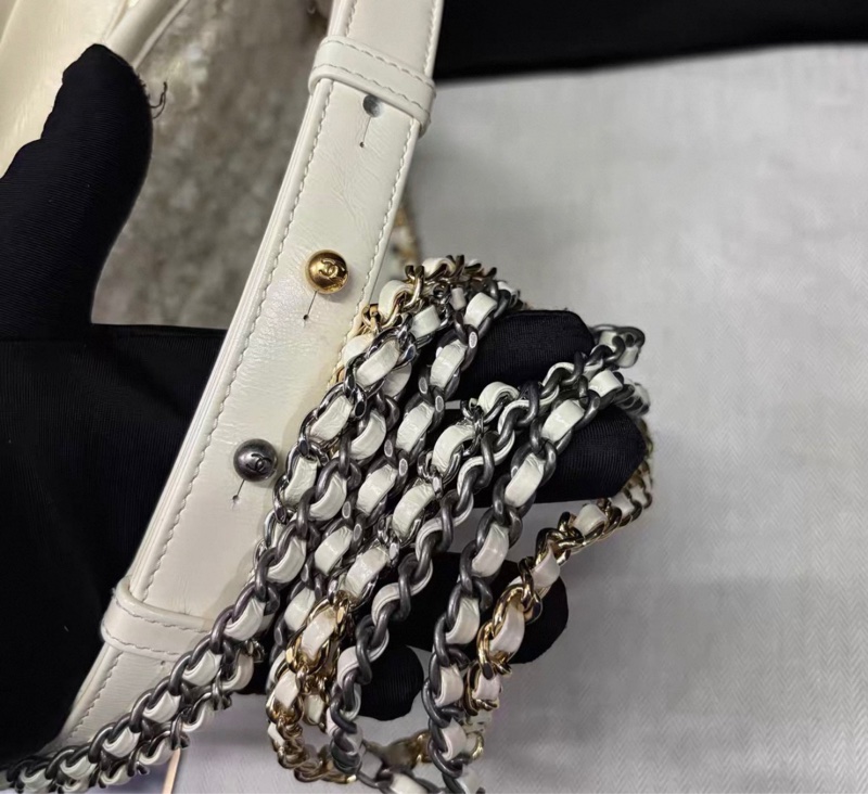 【97%新 ✨ 全網最低價！檢漏價】Chanel 流浪包小號 白色毛呢仙氣飄飄-6