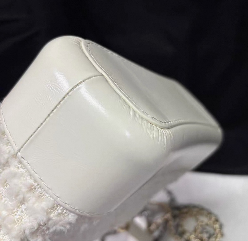 【97%新 ✨ 全網最低價！檢漏價】Chanel 流浪包小號 白色毛呢仙氣飄飄-10