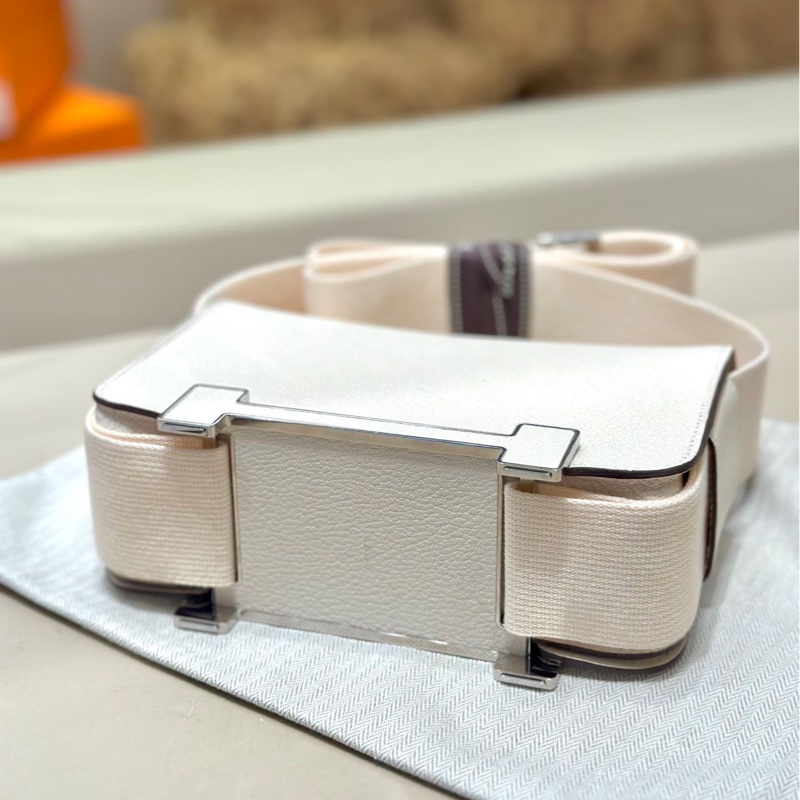 Hermes 99新 閒置 geta 木屐包 I2 奶油白/銀扣 山羊皮-3