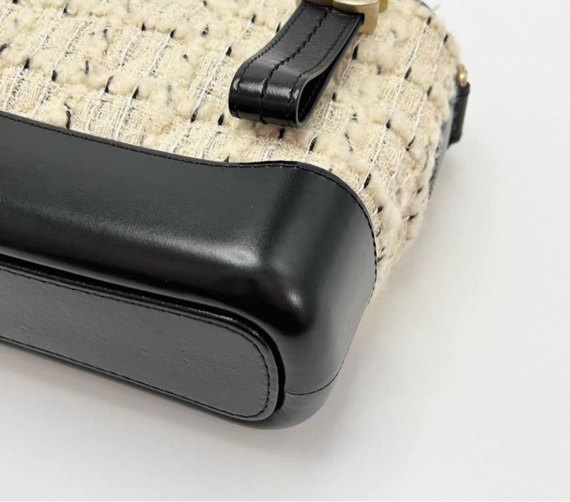 【95%新 ✨ 全網最低價!檢漏價!】Chanel 流浪包小號 黑白毛呢仙氣飄飄-6