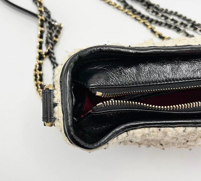 【95%新 ✨ 全網最低價!檢漏價!】Chanel 流浪包小號 黑白毛呢仙氣飄飄-9