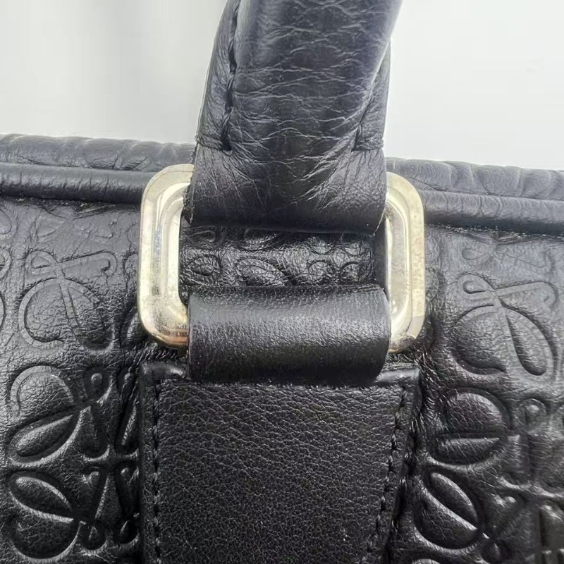 LOEWE Amazona 46 黑色全皮壓花旅行袋-20