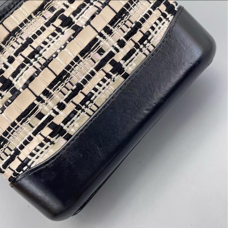 【95%新 ✨ 全網最低價！檢漏價！】Chanel 流浪包小號 毛呢拼色 黑白經典-4