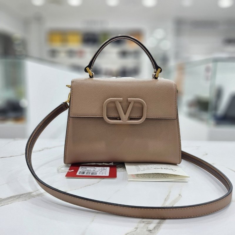 🎊佳節特賣🎁Valentino Garavani VSLING 小號手提肩背包 粉色-1