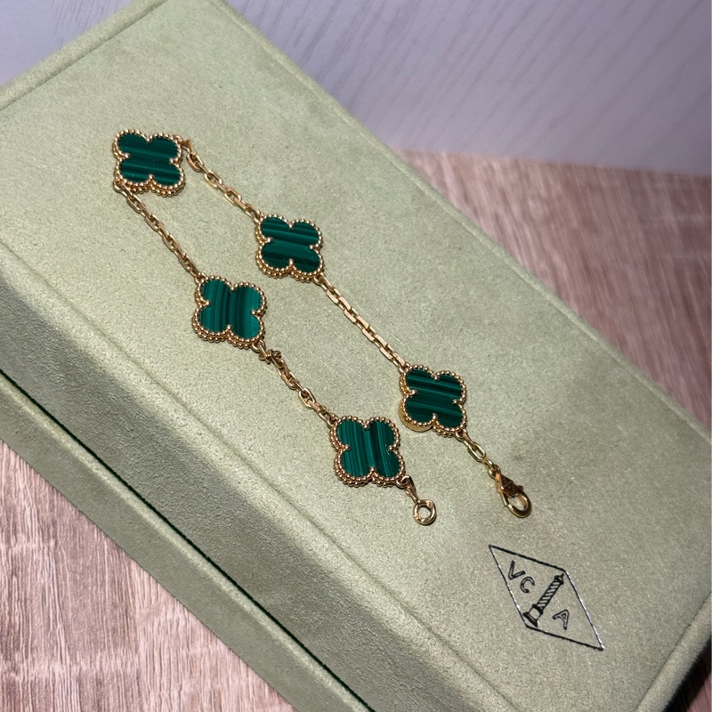 Van Cleef & Arpels Sweet Alhambra 18k 五花孔雀石手鍊-3