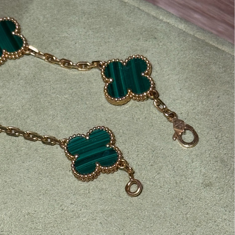 Van Cleef & Arpels Sweet Alhambra 18k 五花孔雀石手鍊-5