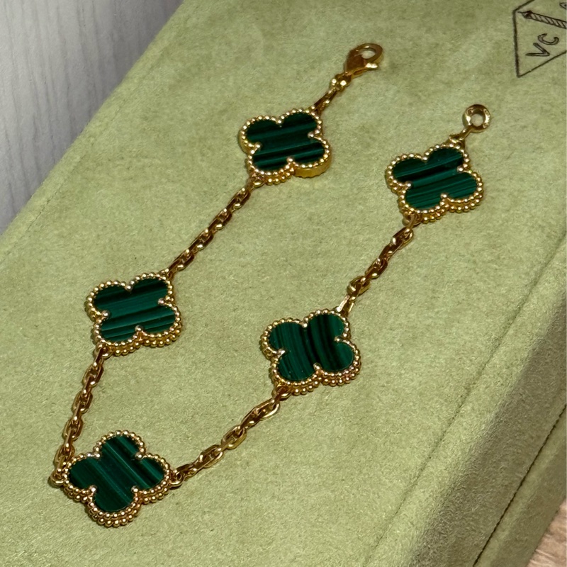 Van Cleef & Arpels Sweet Alhambra 18k 五花孔雀石手鍊-8
