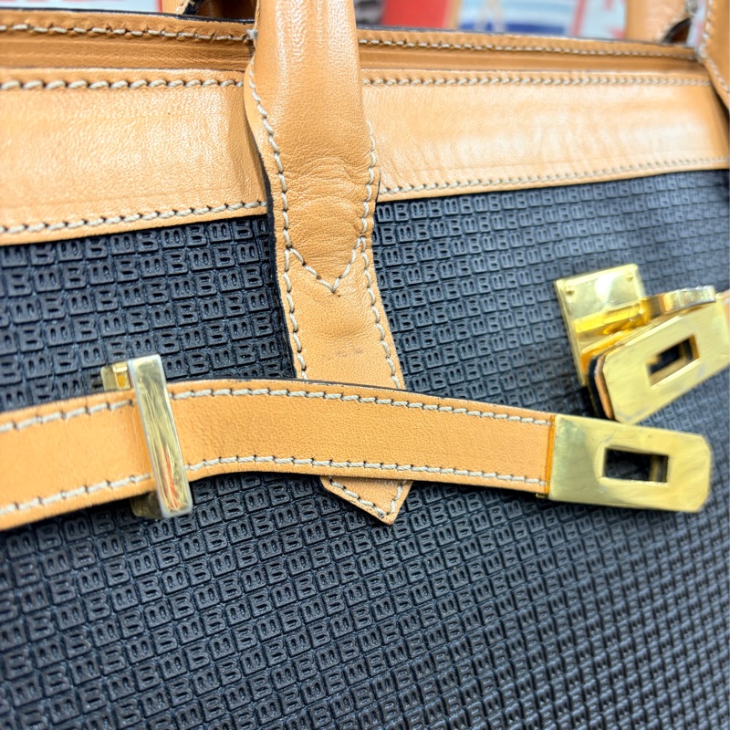 Bally Birkin款手袋 腋下包 手提包 真皮 意大利製 男女適用-8