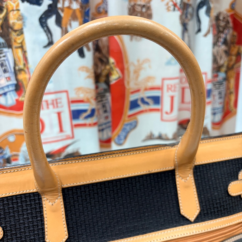 Bally Birkin款手袋 腋下包 手提包 真皮 意大利製 男女適用-16