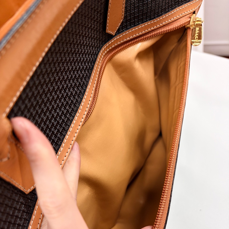 Bally Birkin款手袋 腋下包 手提包 真皮 意大利製 男女適用-18