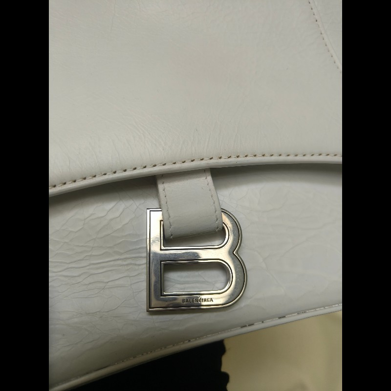‼️年前限時特賣‼️(原28800)至1/25⏰【8成新】㊣✨BALENCIAGA✨巴黎世家 白色 沙漏包 牛皮 鎖鏈 背帶 肩背包 腋下包 鏈條包/二手包/二手精品/保證正品🌳二手樹屋🌳-10