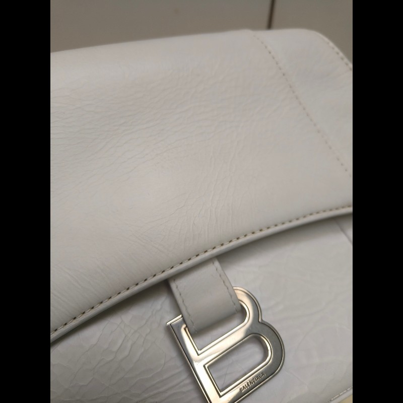 ‼️年前限時特賣‼️(原28800)至1/25⏰【8成新】㊣✨BALENCIAGA✨巴黎世家 白色 沙漏包 牛皮 鎖鏈 背帶 肩背包 腋下包 鏈條包/二手包/二手精品/保證正品🌳二手樹屋🌳-17