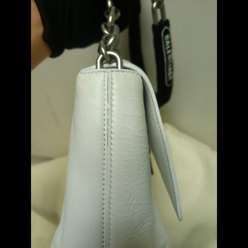 ‼️年前限時特賣‼️(原28800)至1/25⏰【8成新】㊣✨BALENCIAGA✨巴黎世家 白色 沙漏包 牛皮 鎖鏈 背帶 肩背包 腋下包 鏈條包/二手包/二手精品/保證正品🌳二手樹屋🌳-25