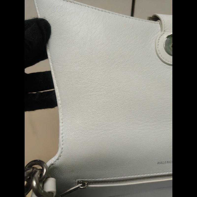 ‼️年前限時特賣‼️(原28800)至1/25⏰【8成新】㊣✨BALENCIAGA✨巴黎世家 白色 沙漏包 牛皮 鎖鏈 背帶 肩背包 腋下包 鏈條包/二手包/二手精品/保證正品🌳二手樹屋🌳-37