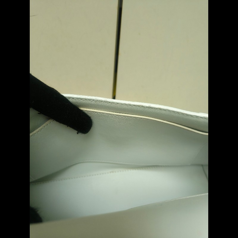 ‼️年前限時特賣‼️(原28800)至1/25⏰【8成新】㊣✨BALENCIAGA✨巴黎世家 白色 沙漏包 牛皮 鎖鏈 背帶 肩背包 腋下包 鏈條包/二手包/二手精品/保證正品🌳二手樹屋🌳-46