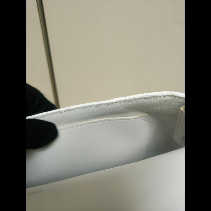 ‼️年前限時特賣‼️(原28800)至1/25⏰【8成新】㊣✨BALENCIAGA✨巴黎世家 白色 沙漏包 牛皮 鎖鏈 背帶 肩背包 腋下包 鏈條包/二手包/二手精品/保證正品🌳二手樹屋🌳-49