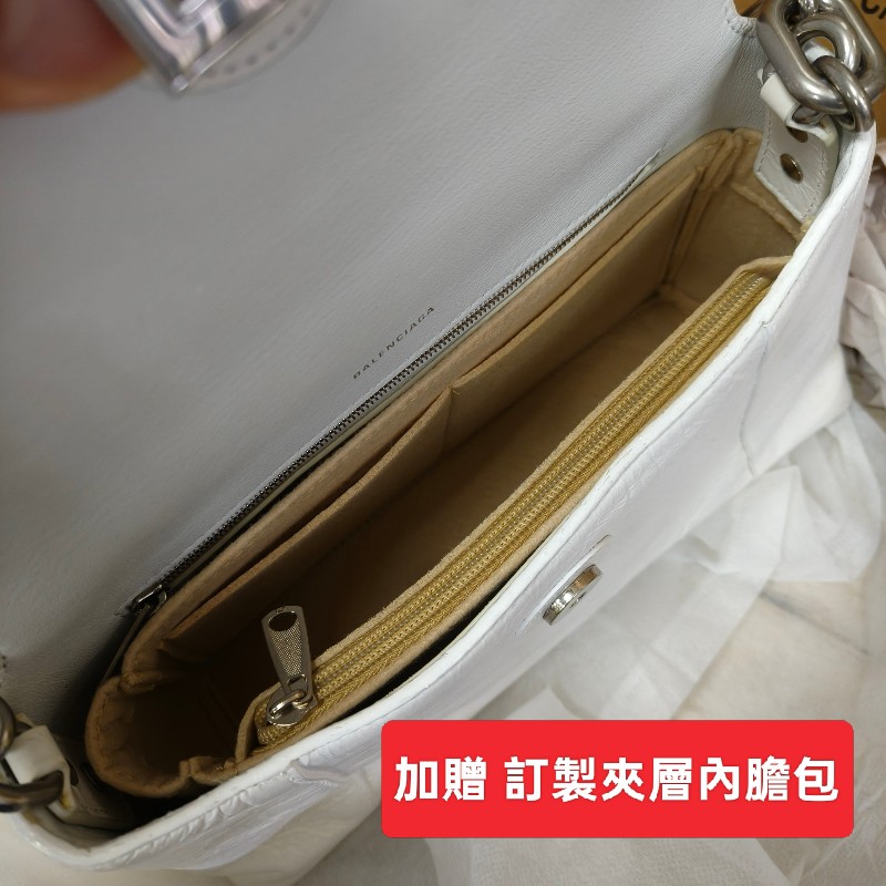 【8成新】㊣✨BALENCIAGA✨巴黎世家（贈內膽） 白色 沙漏包 牛皮 鎖鏈 背帶 肩背包 腋下包 鏈條包/二手包/二手精品/保證正品🌳二手樹屋🌳-57