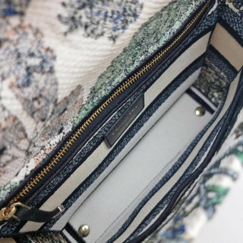 【包稅】DIOR 全新 Lady D Light Étoile 手提包-4