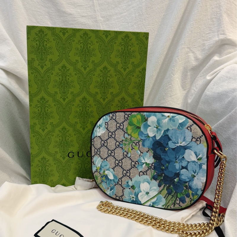 GUCCI花卉鏈條斜背包-1