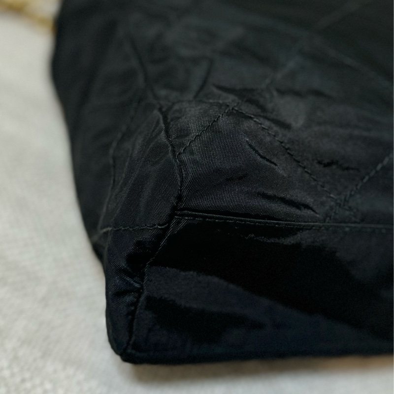 新上架🖤PRADA降落傘流浪托特包中號25尺寸🖤有防塵袋/流浪包/托特包/鏈條包/肩背包/斜背包-24