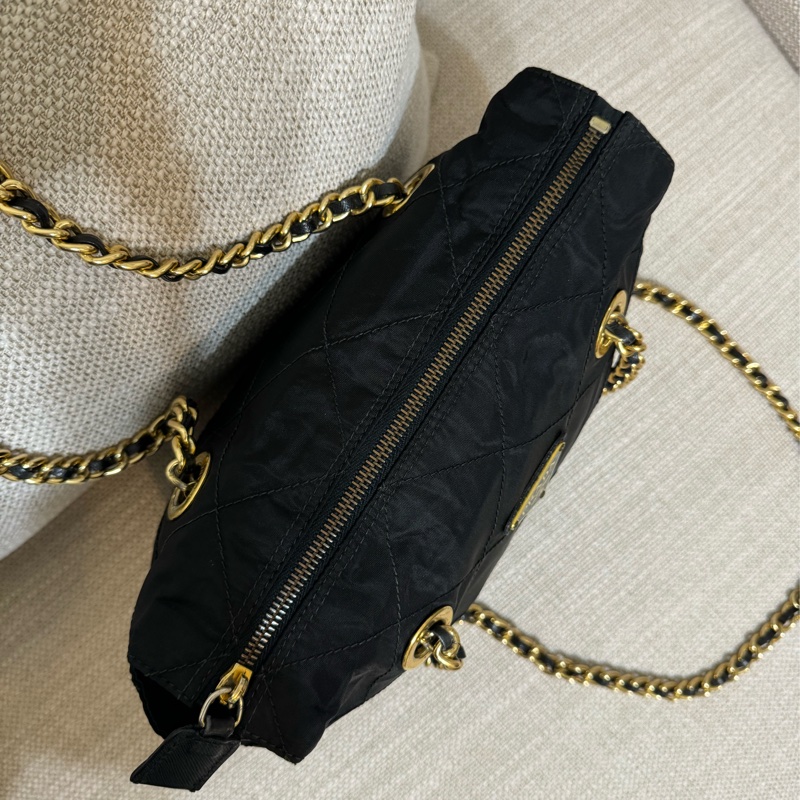 新上架🖤PRADA降落傘流浪托特包中號25尺寸🖤有防塵袋/流浪包/托特包/鏈條包/肩背包/斜背包-30