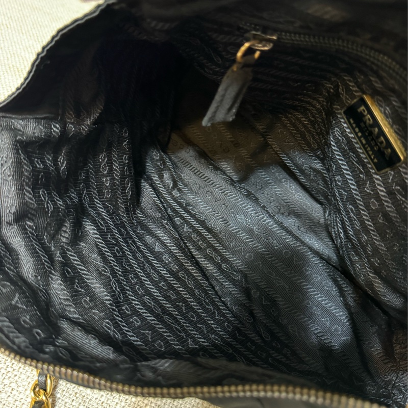 新上架🖤PRADA降落傘流浪托特包中號25尺寸🖤有防塵袋/流浪包/托特包/鏈條包/肩背包/斜背包-35