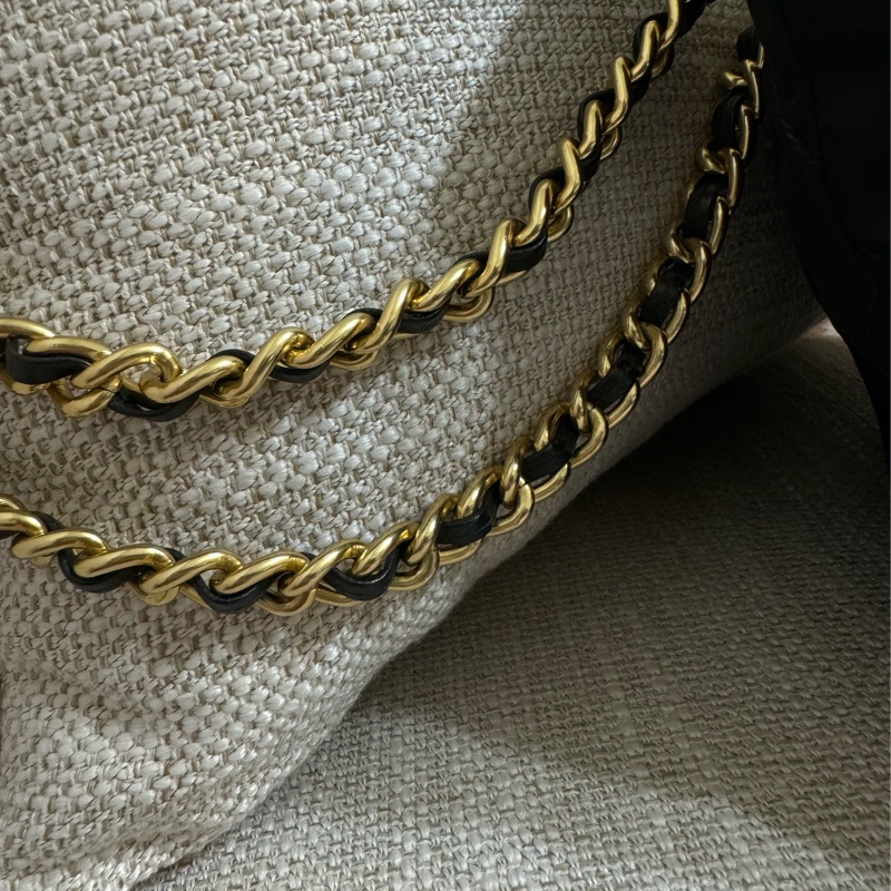 新上架🖤PRADA降落傘流浪托特包中號25尺寸🖤有防塵袋/流浪包/托特包/鏈條包/肩背包/斜背包-54