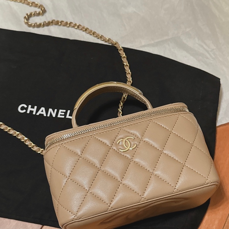 全新Chanel 香奈兒 handle 長盒子 包包 奶茶色 台灣專櫃購入-3