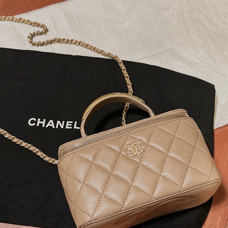 全新Chanel 香奈兒 handle 長盒子 包包 奶茶色 台灣專櫃購入-4
