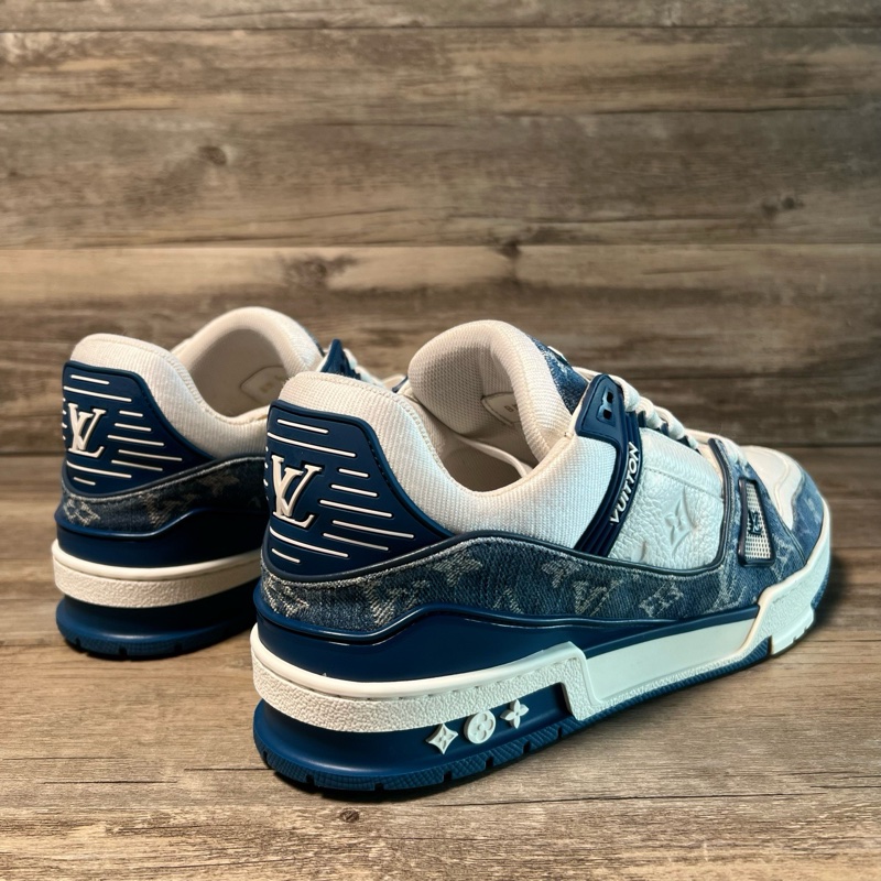LV Trainer 牛仔布皮革 時尚板鞋 男女同款 牛仔藍白42.5 碼-2