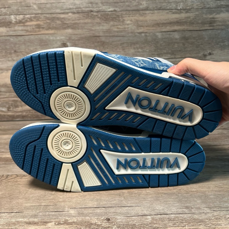 LV Trainer 牛仔布皮革 時尚板鞋 男女同款 牛仔藍白42.5 碼-7