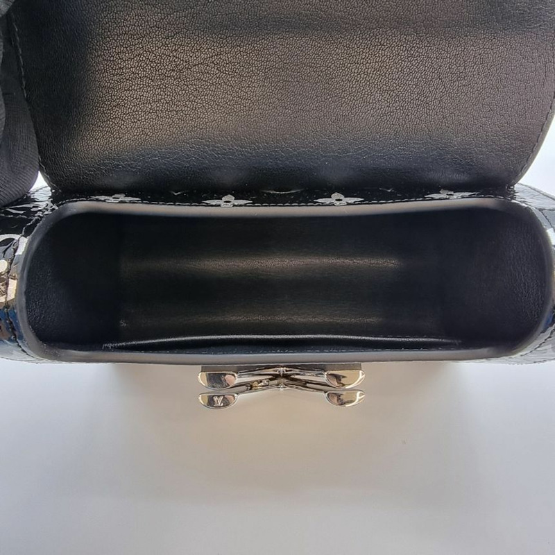 【包稅】LOUIS VUITTON 全新未使用 Python Twist 單肩包 LOB012207-11