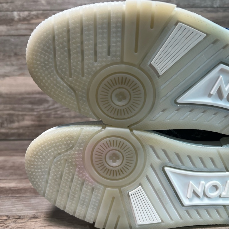 Louis Vuitton LV Trainer 藍牛仔 滿印 40碼 97新-11