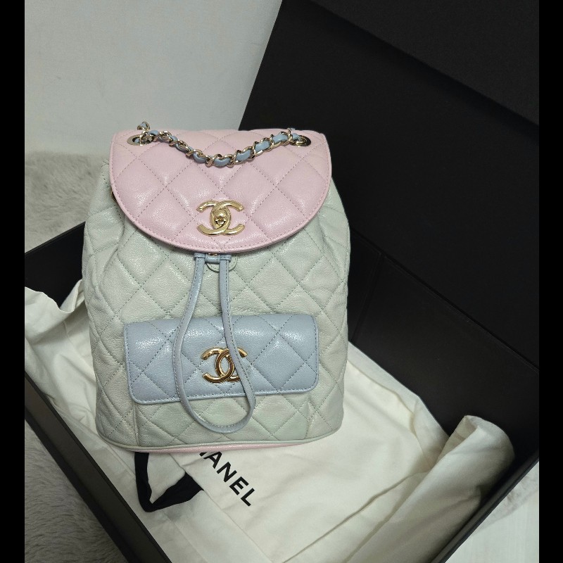 Chanel 香奈兒 Duma 夢幻馬卡龍拼色 菱格紋後背包-5