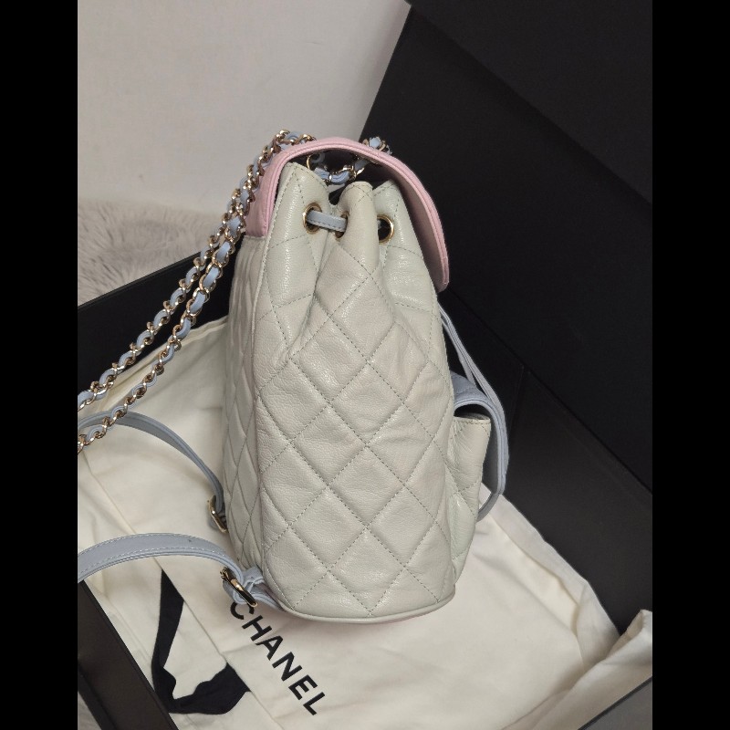 Chanel 香奈兒 Duma 夢幻馬卡龍拼色 菱格紋後背包-11