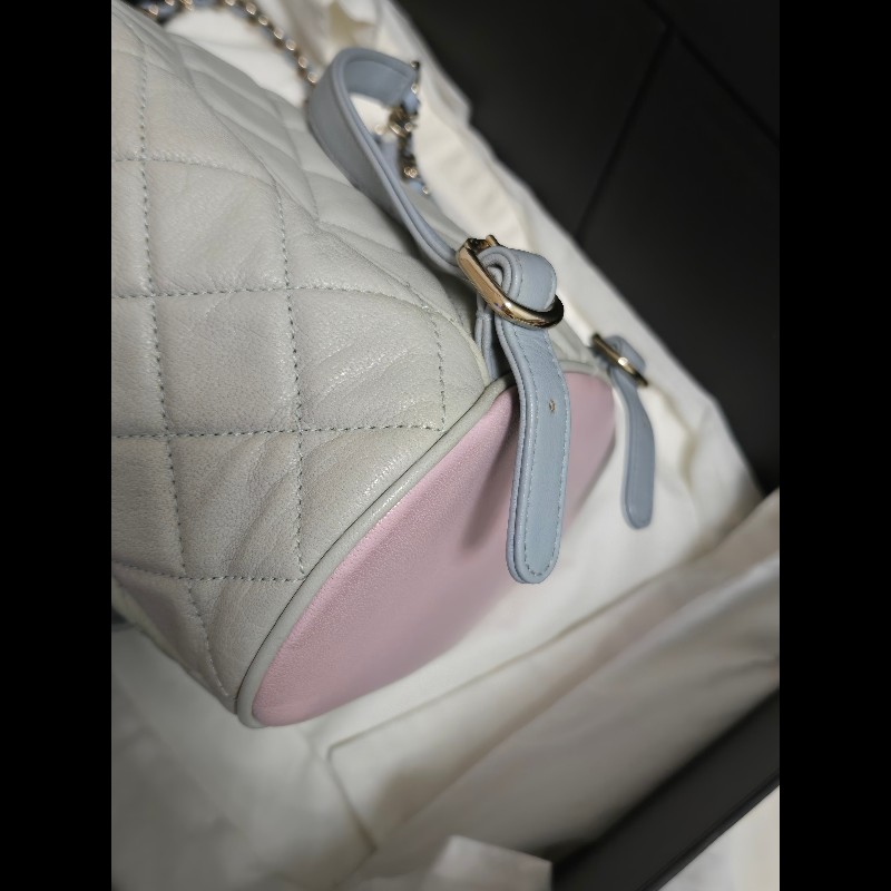 Chanel 香奈兒 Duma 夢幻馬卡龍拼色 菱格紋後背包-31