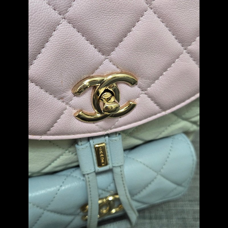 Chanel 香奈兒 Duma 夢幻馬卡龍拼色 菱格紋後背包-46