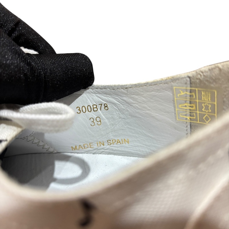 【美收精品】CELINE 白色音符休閒鞋 4-707-6