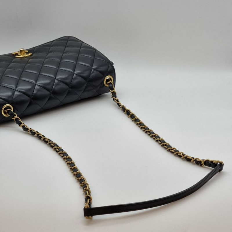 【包稅】CHANEL 經典羊皮四季翻蓋包肩背包-8