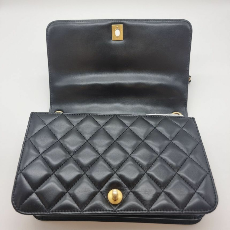 【包稅】CHANEL 經典羊皮四季翻蓋包肩背包-9