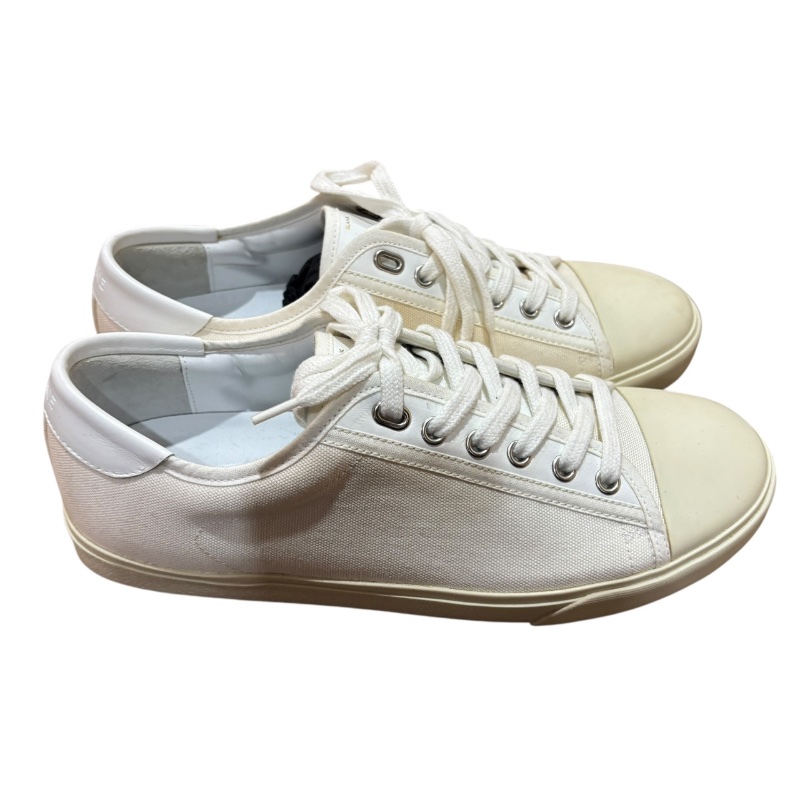 【美收精品】CELINE 白色休閒鞋 4-708-1